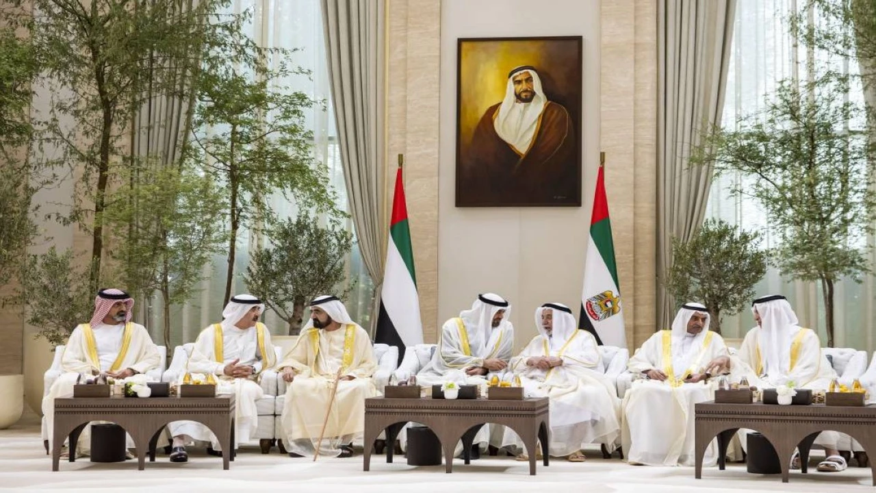 لقاء مميز بين محمد بن زايد وحكام الإمارات في عيد الأضحى